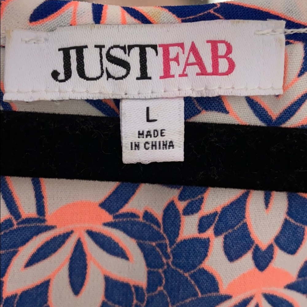 Patterned Top - Picture 2 of 4